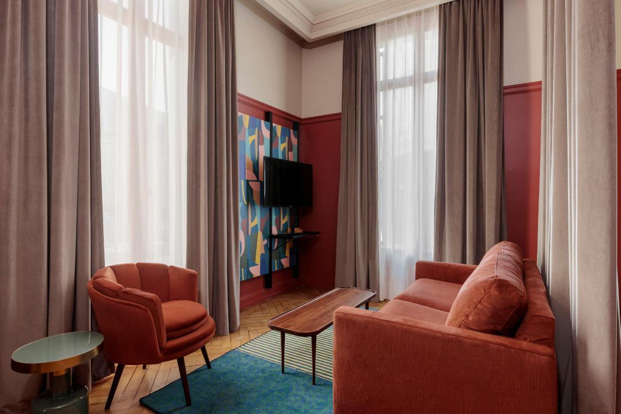 Hotel Corneille - Entree Autonome, Reception En Ligne - Encore Mieux 图尔 外观 照片