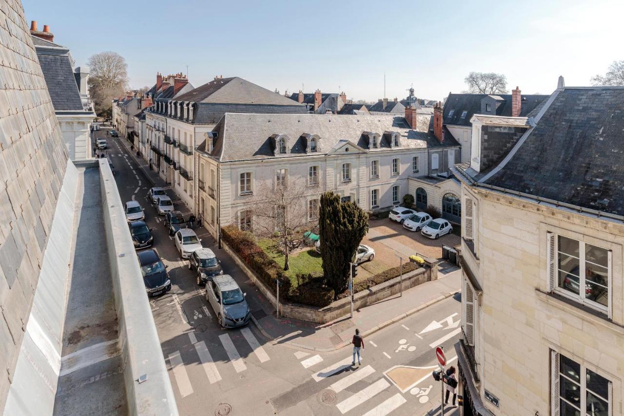 Hotel Corneille - Entree Autonome, Reception En Ligne - Encore Mieux 图尔 外观 照片