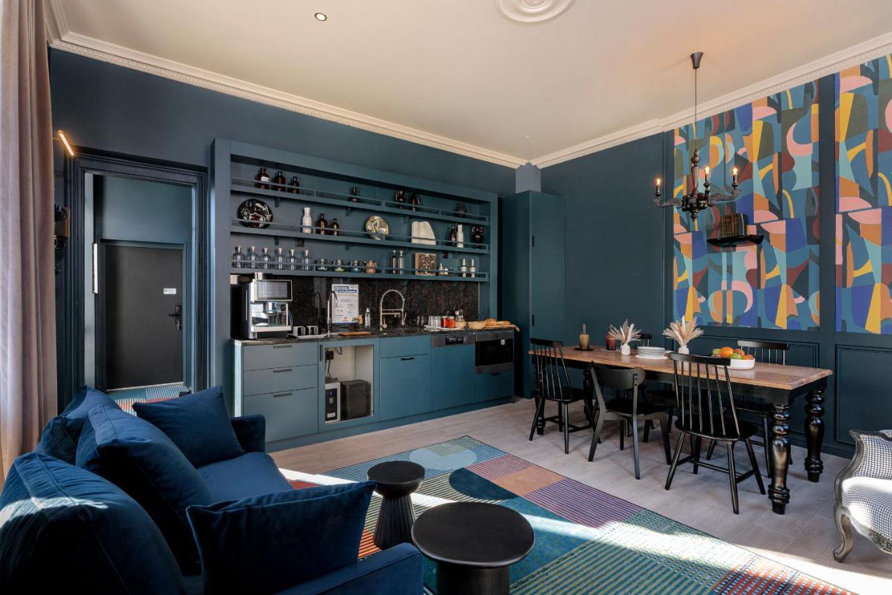 Hotel Corneille - Entree Autonome, Reception En Ligne - Encore Mieux 图尔 外观 照片