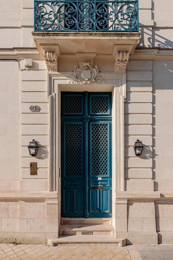 Hotel Corneille - Entree Autonome, Reception En Ligne - Encore Mieux 图尔 外观 照片